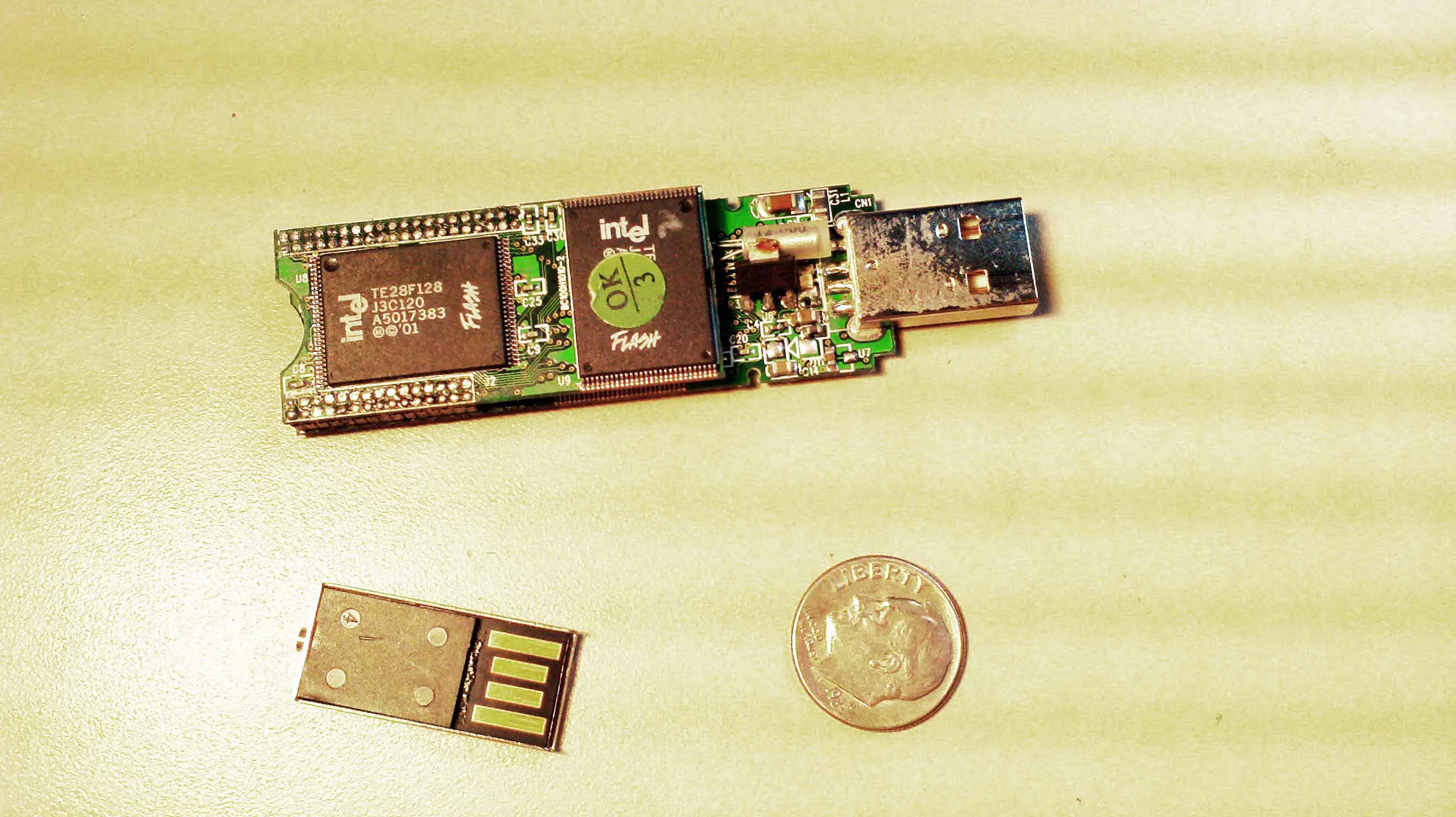 Video: Data Recovery of Flash Devices with Monolithic Chips